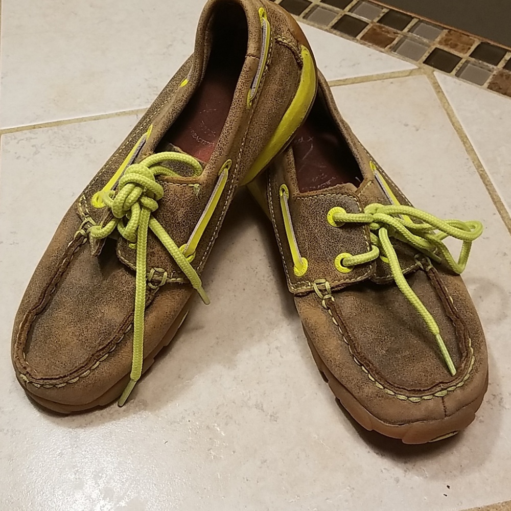 Boys Twisted X size 1
